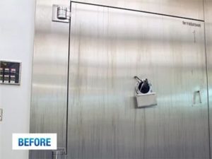 Image of a durty freezer surface before cleaning